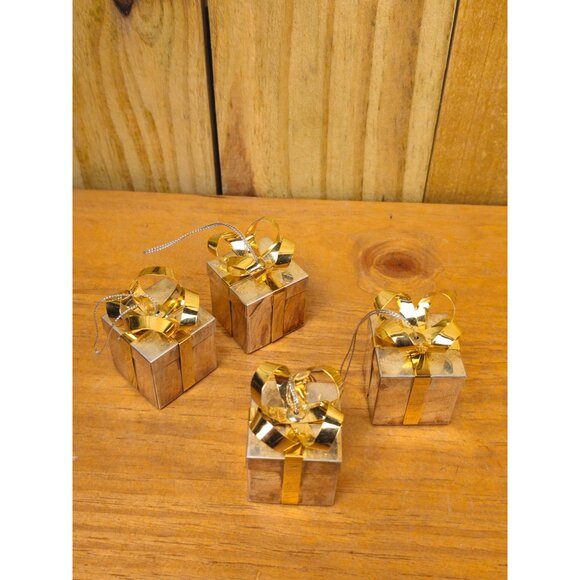 Vintage 90's Godinger Set of 4 Silverplate Gift Box Ornaments - Picture 4 of 7